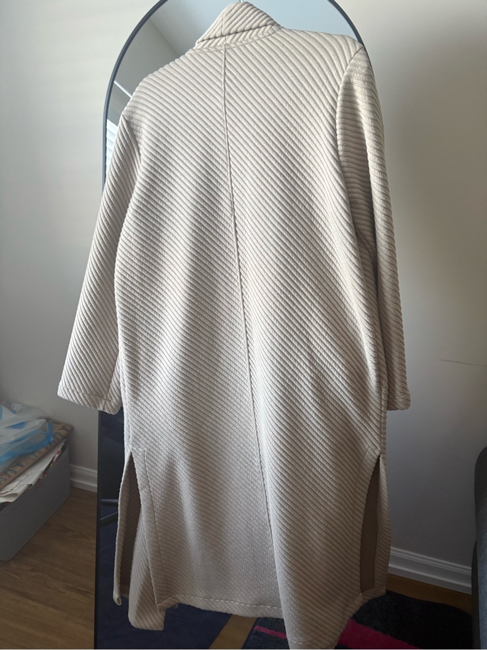 DR2 Neutral Ribbed Open-Front Cardigan in Cream - Picture 4 of 9